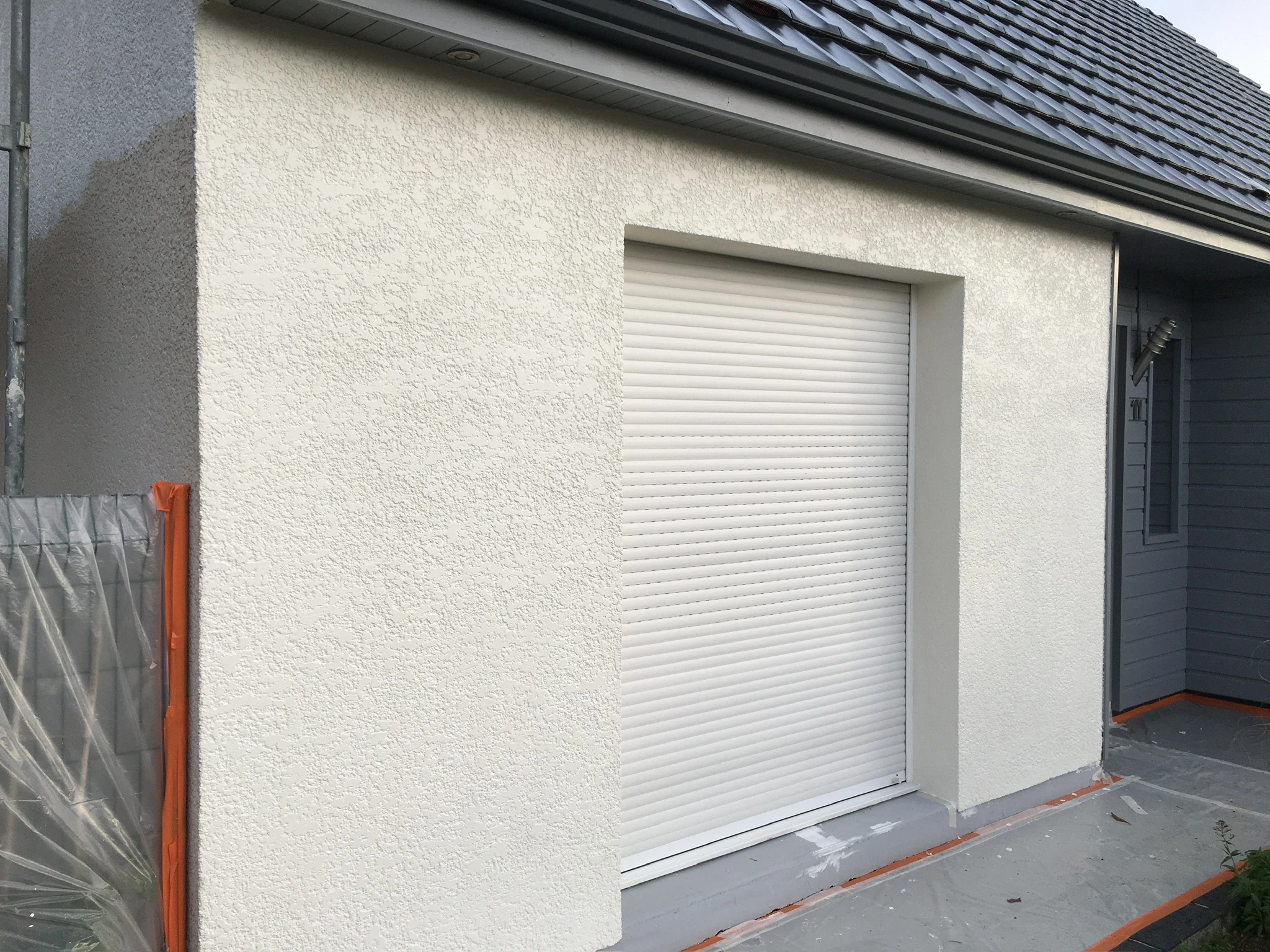 Vu d'une façade et de son revêtement.